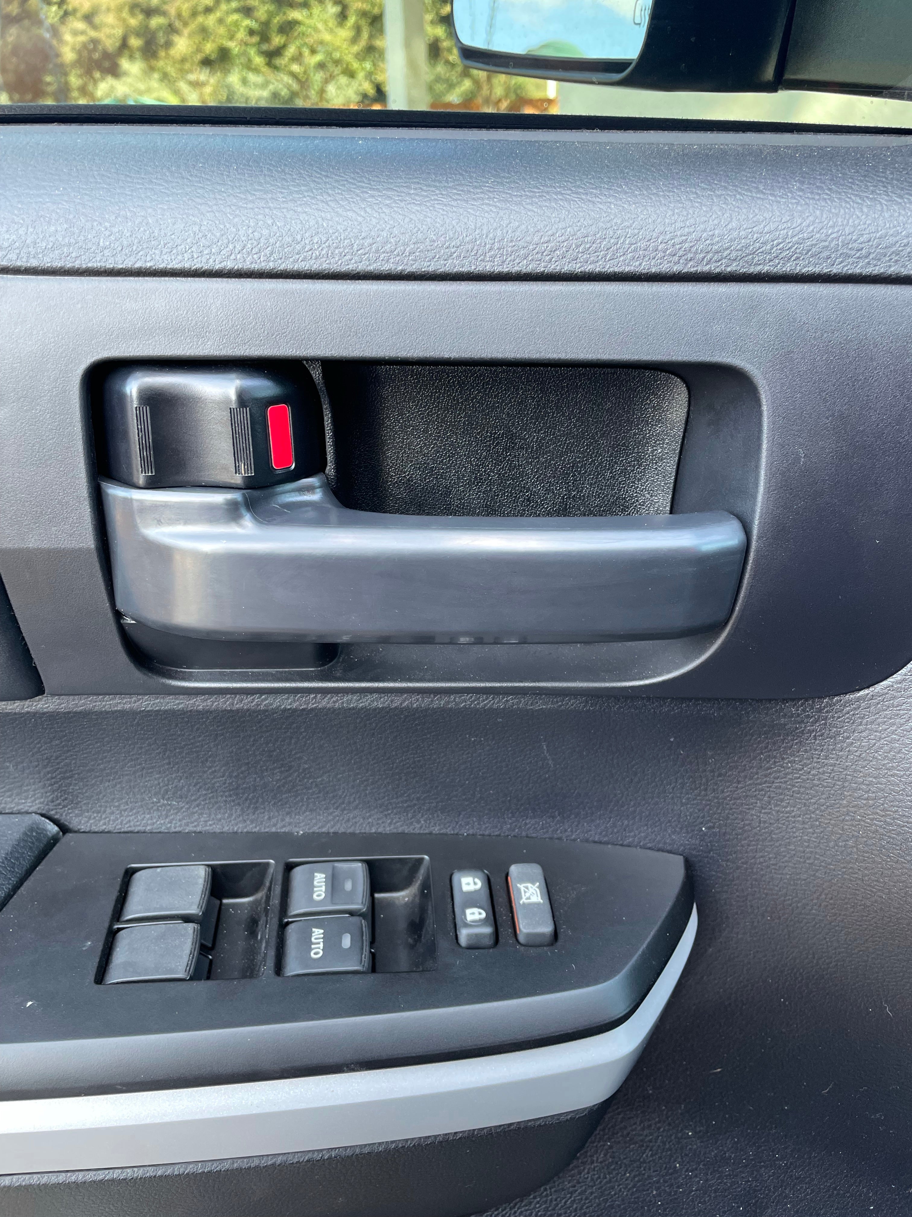 Tundra Blackout Door handles - Image 4