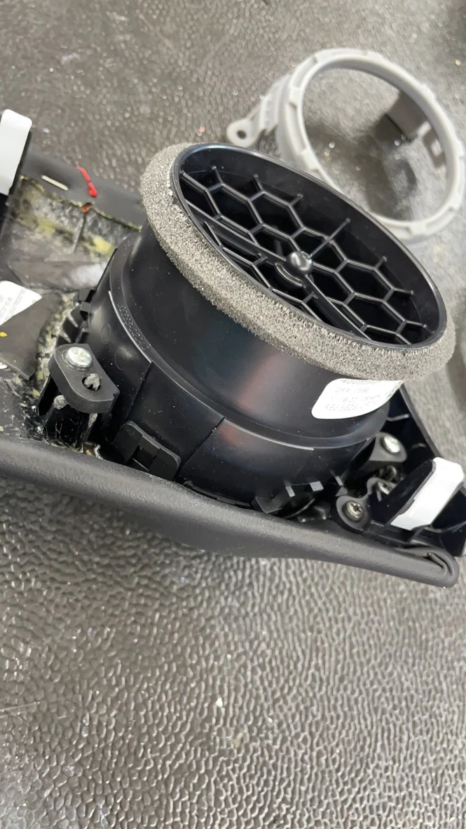 Tundra Blackout Vent Rings - Image 7