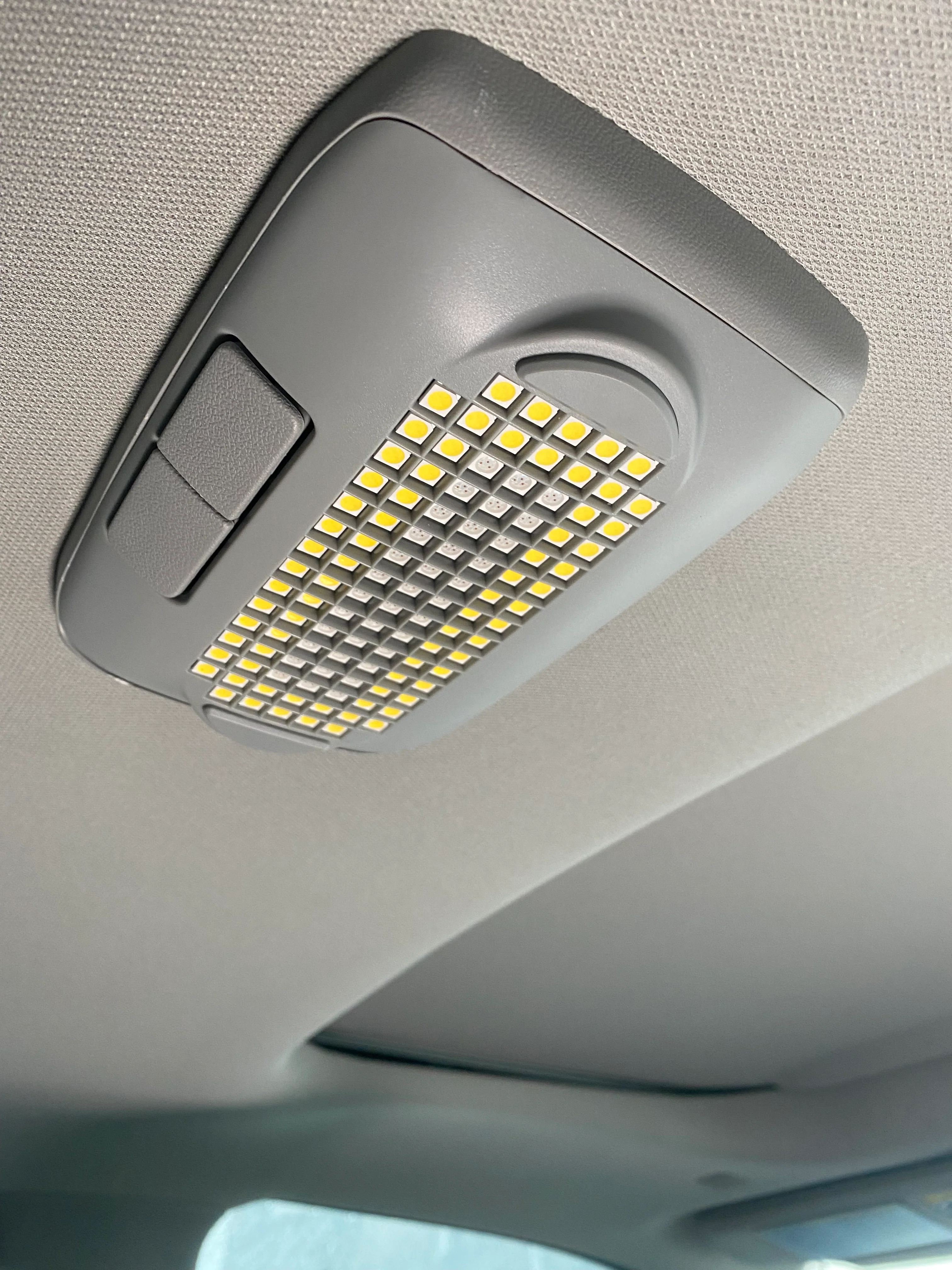 2G Tundra Ultimate Dome Light 2014-2021 - Image 4